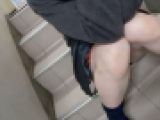 【神ｲﾀｽﾞﾗ】いきなりスカートめくり★パンツズリおろし【停学２ヶ月処分】色白可憐黒髪!!