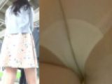 パンチラ盗撮 OLさん 白パンツに超接近 駅のホームと電車内のダブル撮り